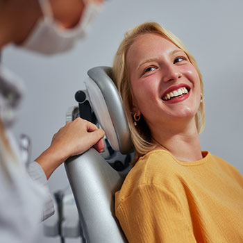 Tooth Bonding Cosmetic Dentist in Long Beach CA