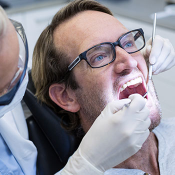 Custom Dental Crown Treatment in Long Beach CA
